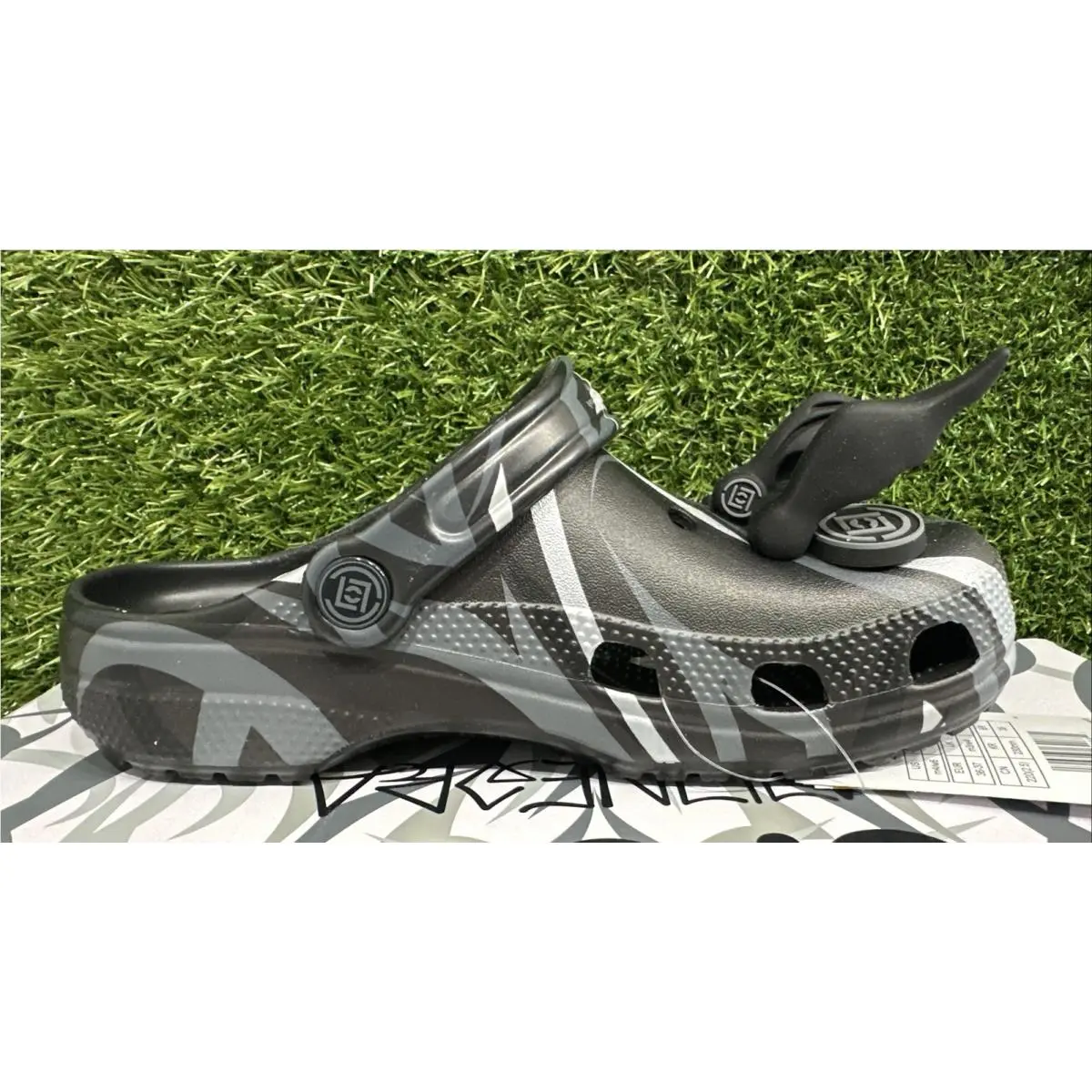 Crocs shoes - Crocs Classic - Classic - 208700-001 - Black 4