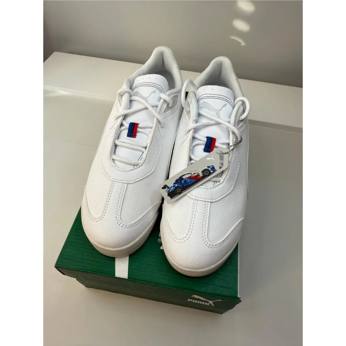 Puma shoes - White 3