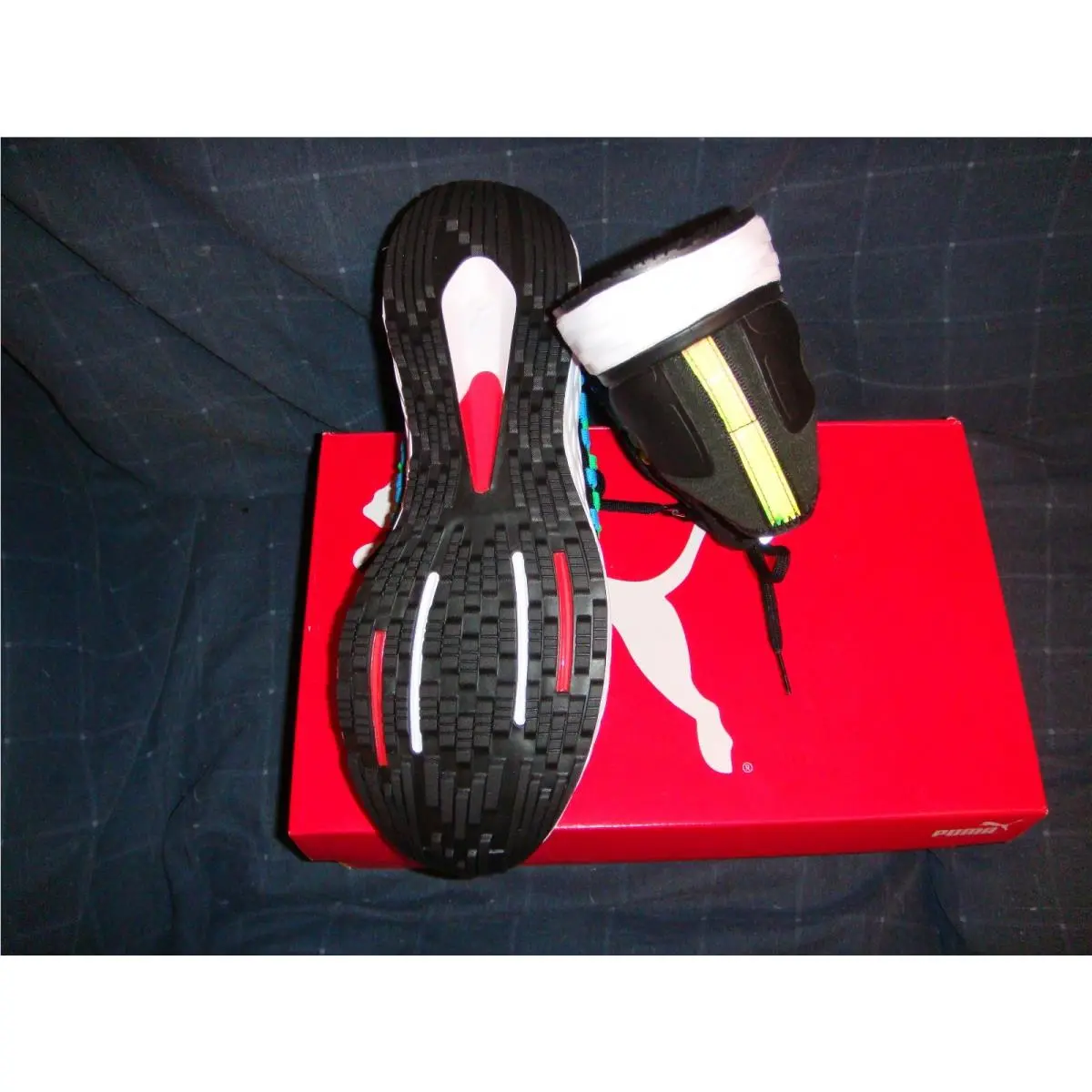 Puma shoes - BLACK (UPC: 883985738409) 0