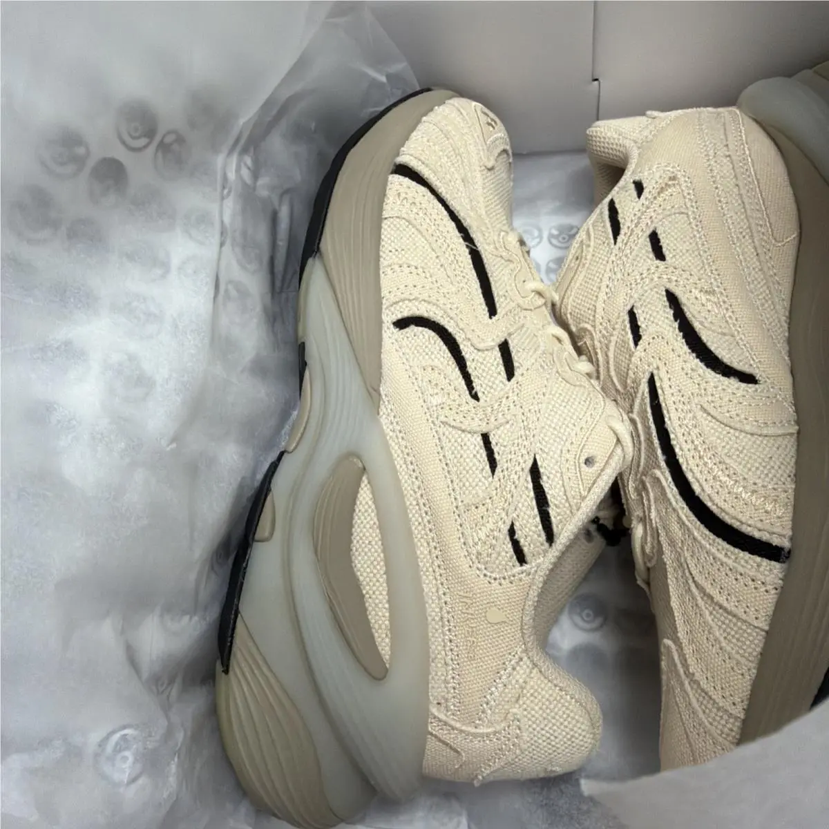 Puma shoes - Inverse Mimikyu - Inverse Mimikyu - Alpine Snow, PUMA Black 4
