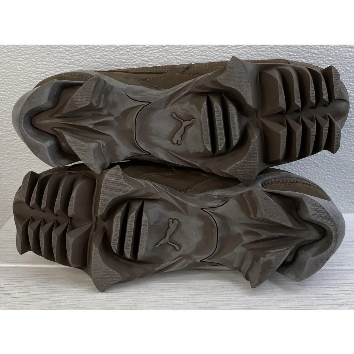 Puma shoes - Brown 3