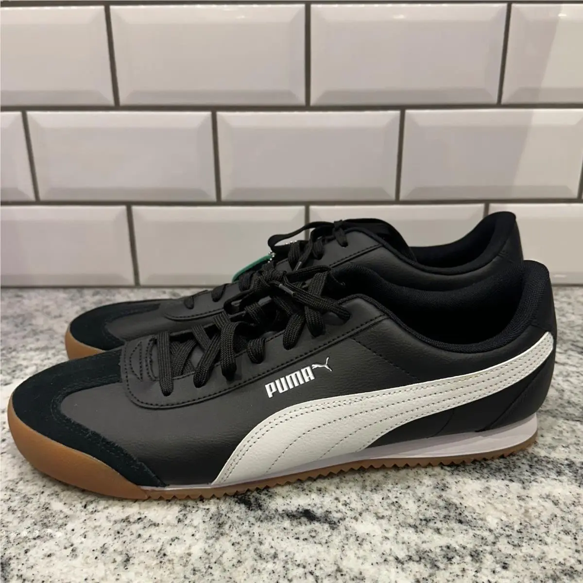 Puma shoes - PUMA Roma Basic - Roma Basic - Black 1