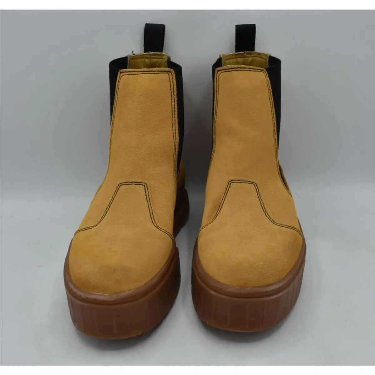 Puma shoes - Tan (UPC: 194580482469) 0