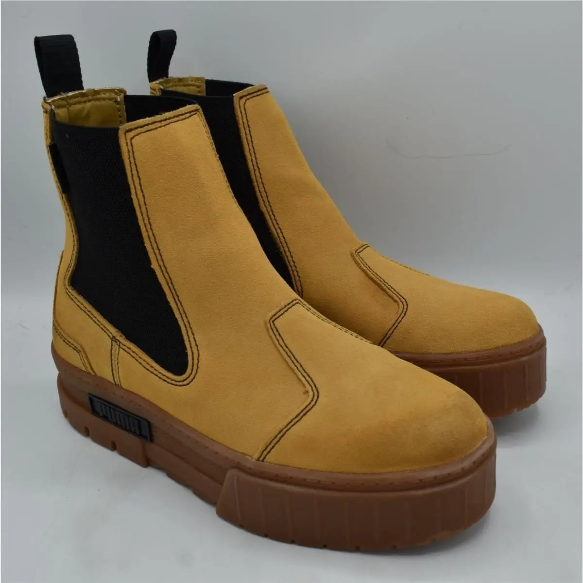 Puma shoes - Tan (UPC: 194580482469) 1