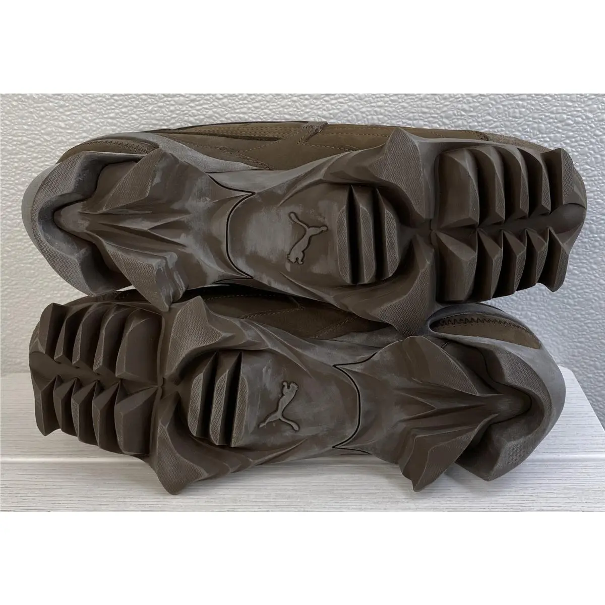Puma shoes - Brown 3
