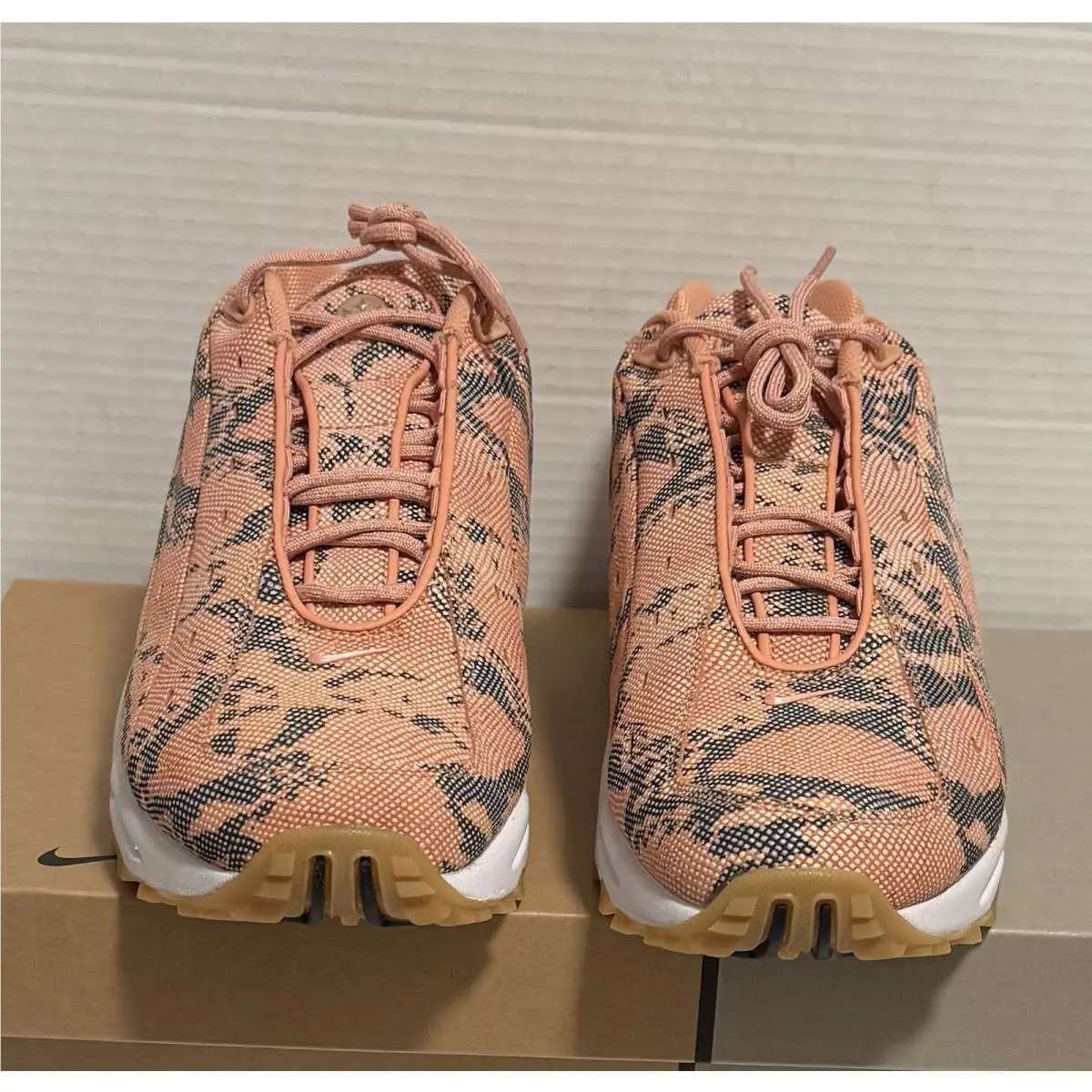 Nike shoes - Regards Collection - Regards Collection - Pink Quartz (UPC: 196153965522) 0