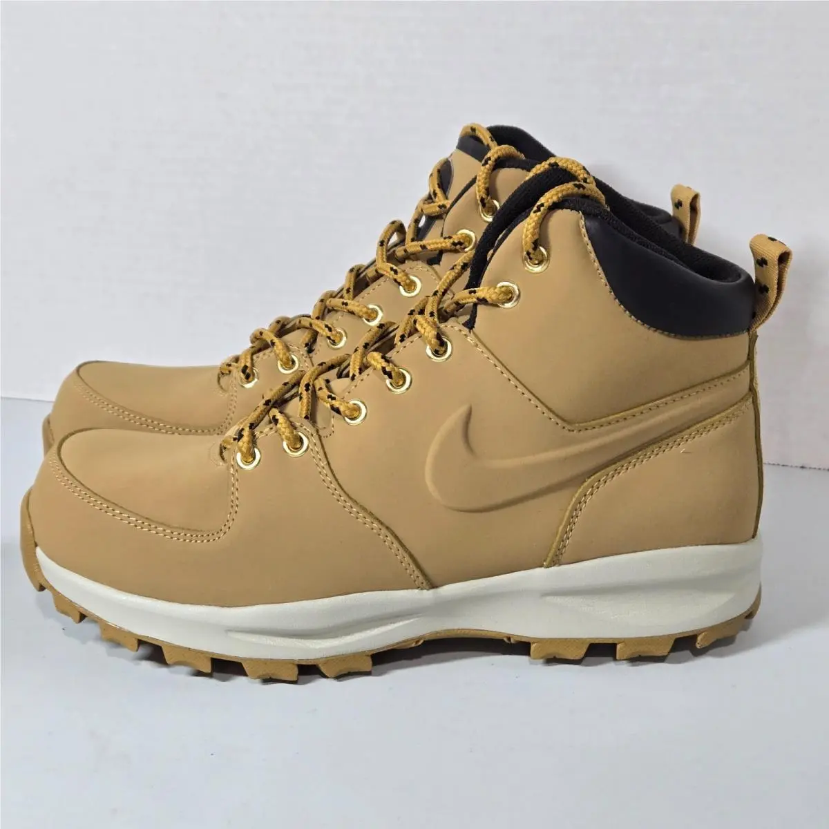 Nike shoes - Nike Manoa - Manoa - Brown 1