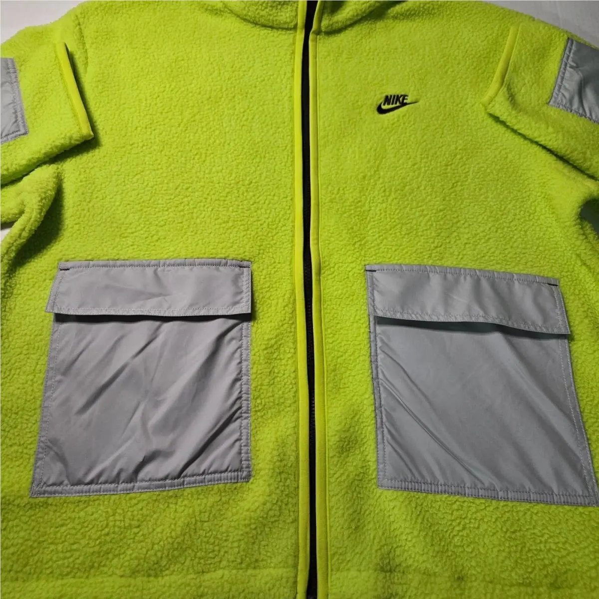 Nike clothing - Yellow 8