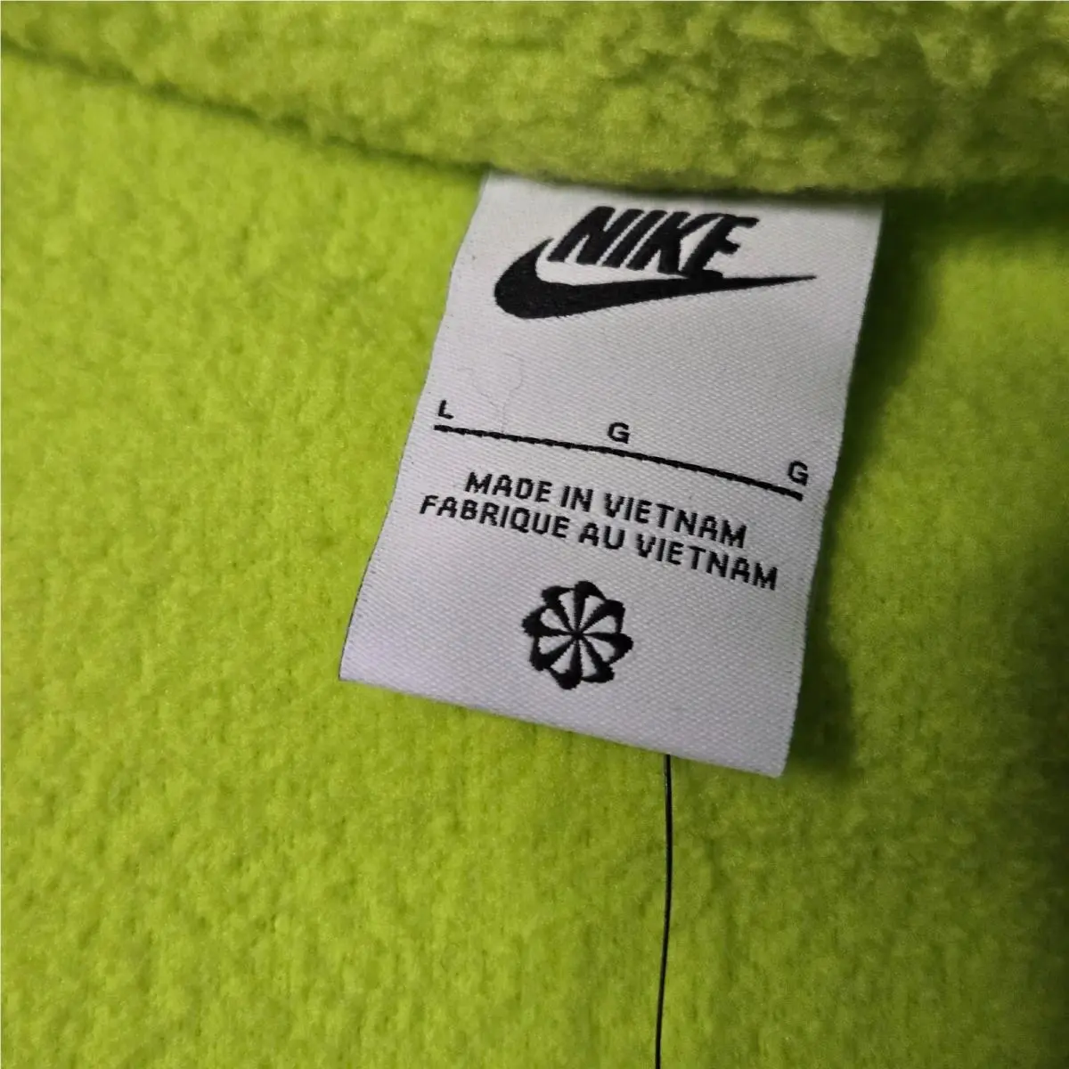 Nike clothing - Yellow 10