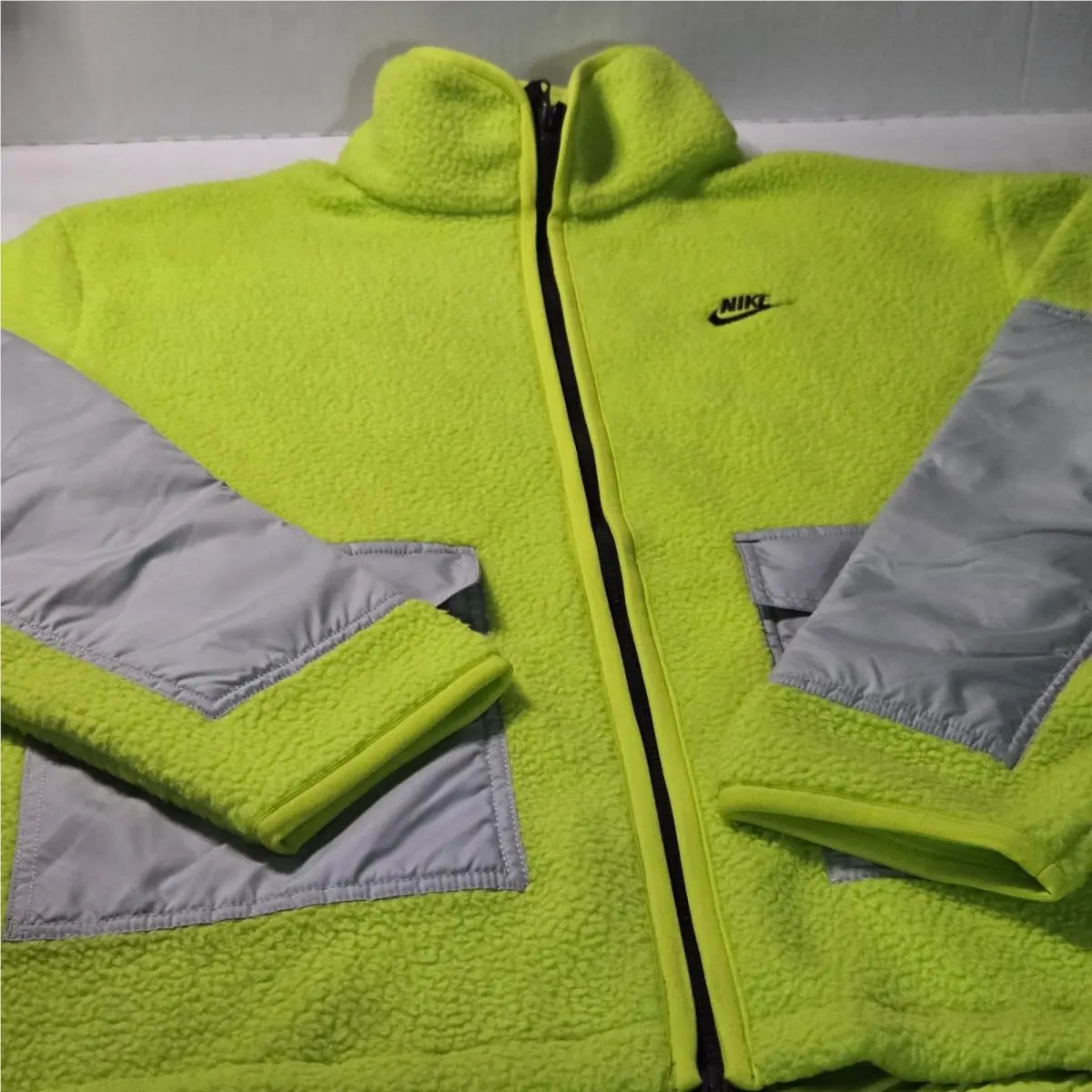 Nike clothing - Yellow 5