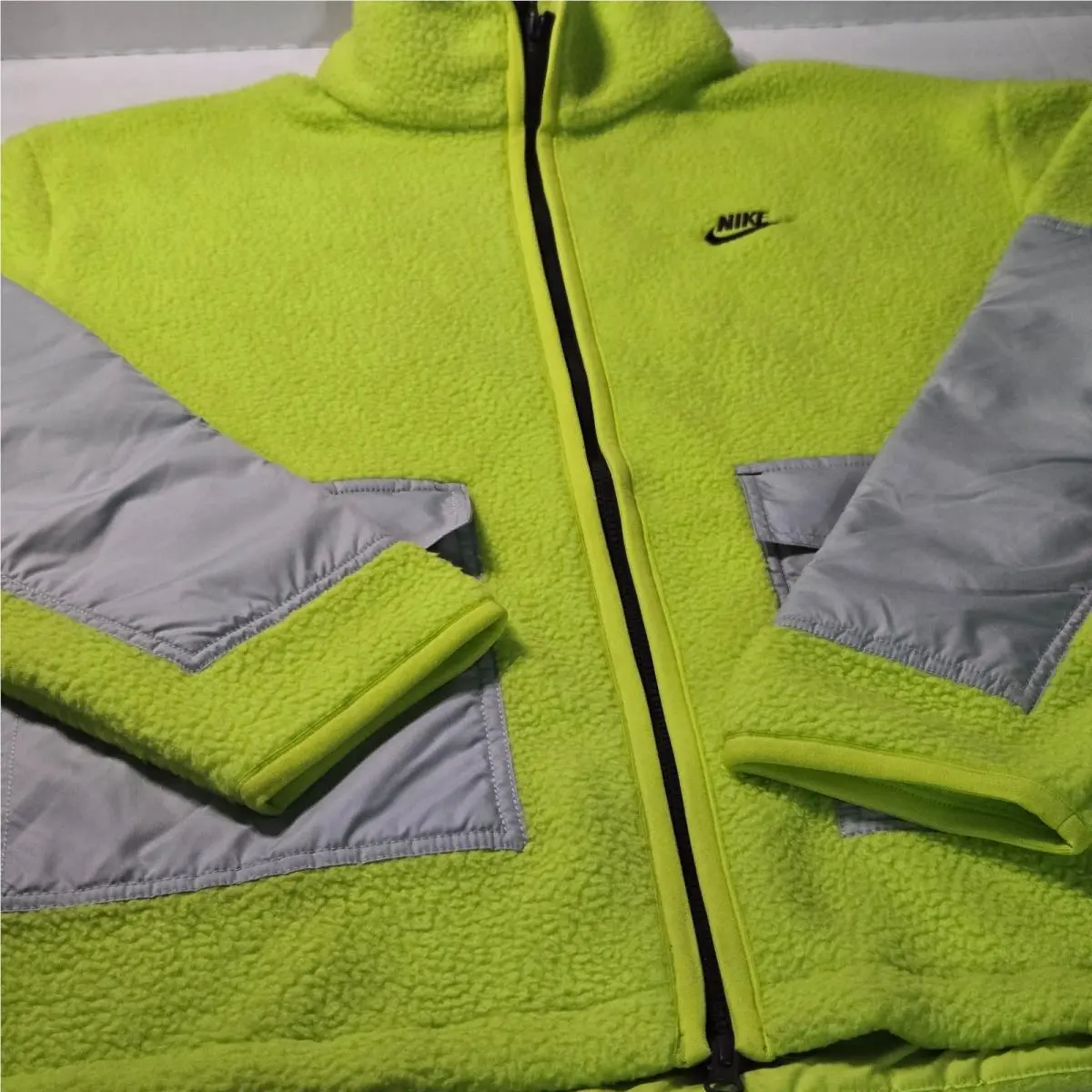 Nike clothing - Yellow 6