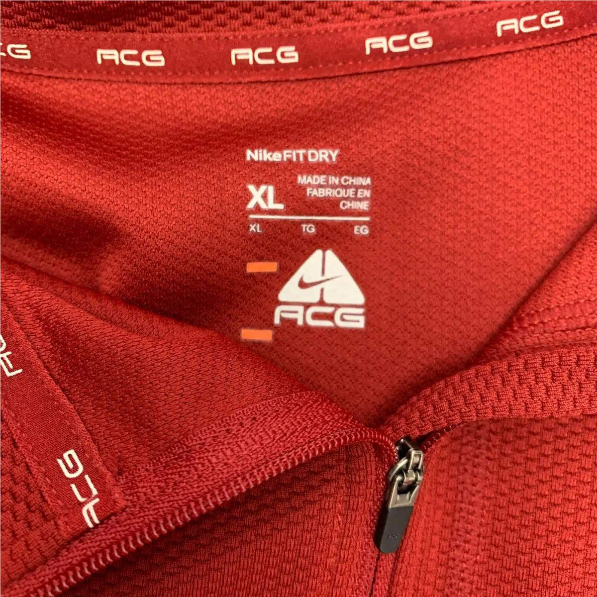 Nike clothing - Nike ACG - ACG - ACGM0821 - Red 0