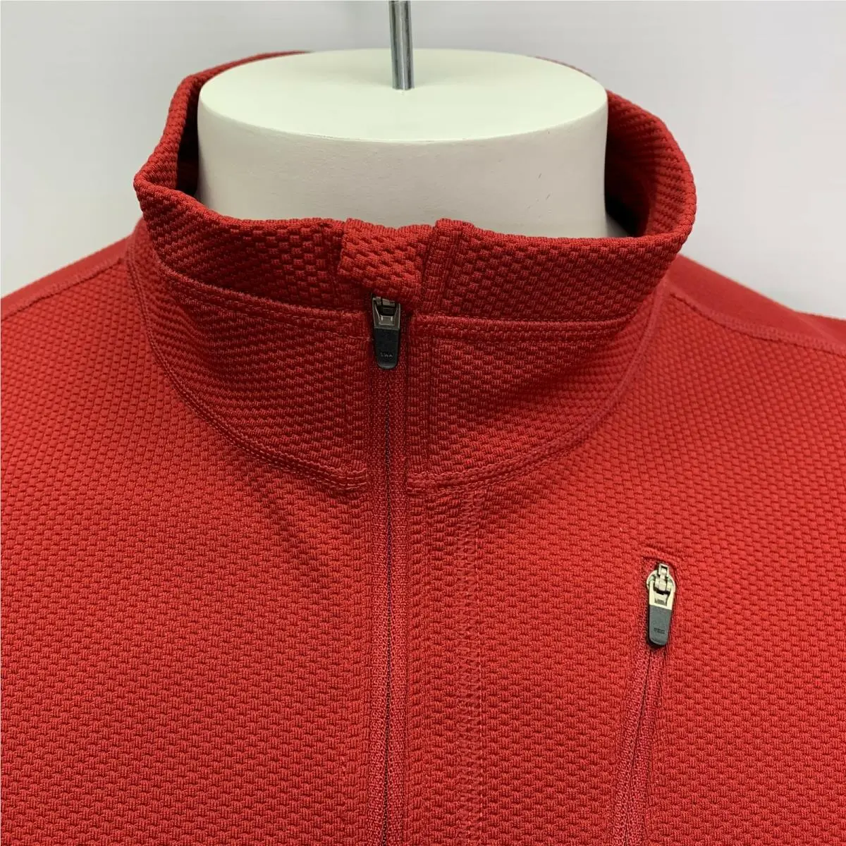 Nike clothing - Nike ACG - ACG - ACGM0821 - Red 2