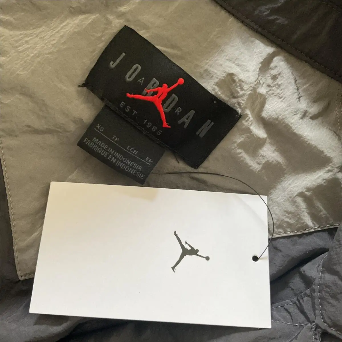 Nike clothing - Gray 2