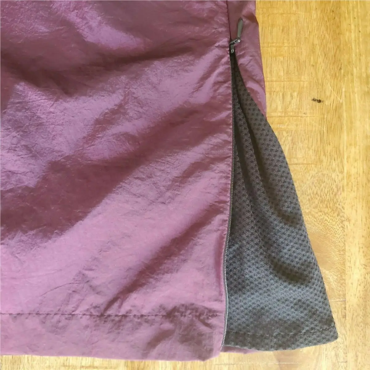 Nike clothing - Berry (UPC: 886912337577) 4