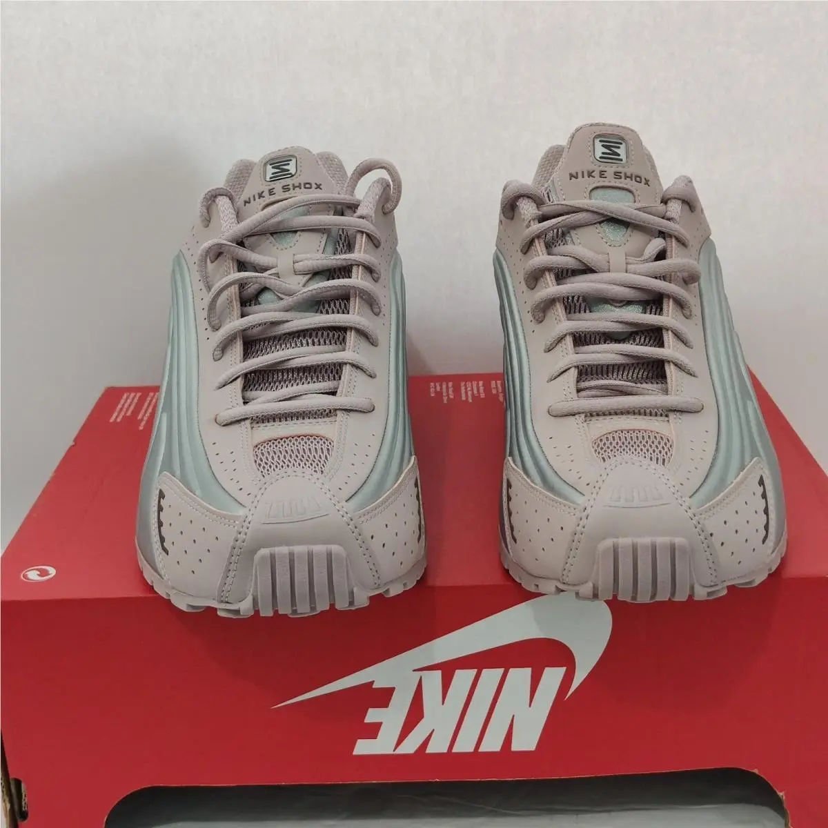 Nike shoes - Nike Shox - Shox - AR3565 601 - Pink (UPC: 198487696745) 1