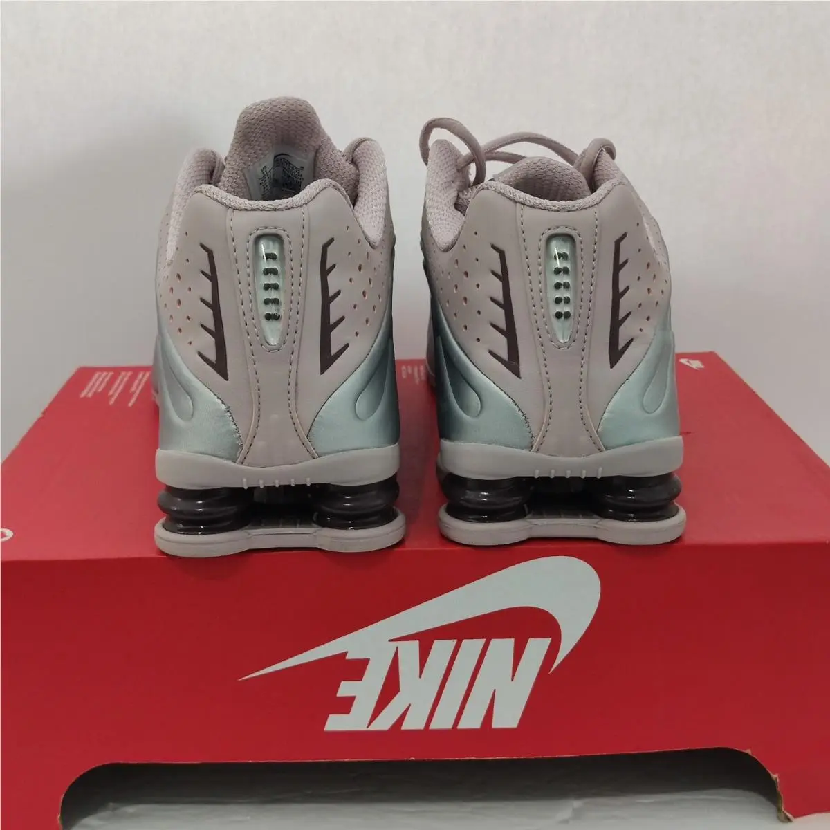Nike shoes - Nike Shox - Shox - AR3565 601 - Pink (UPC: 198487696745) 3