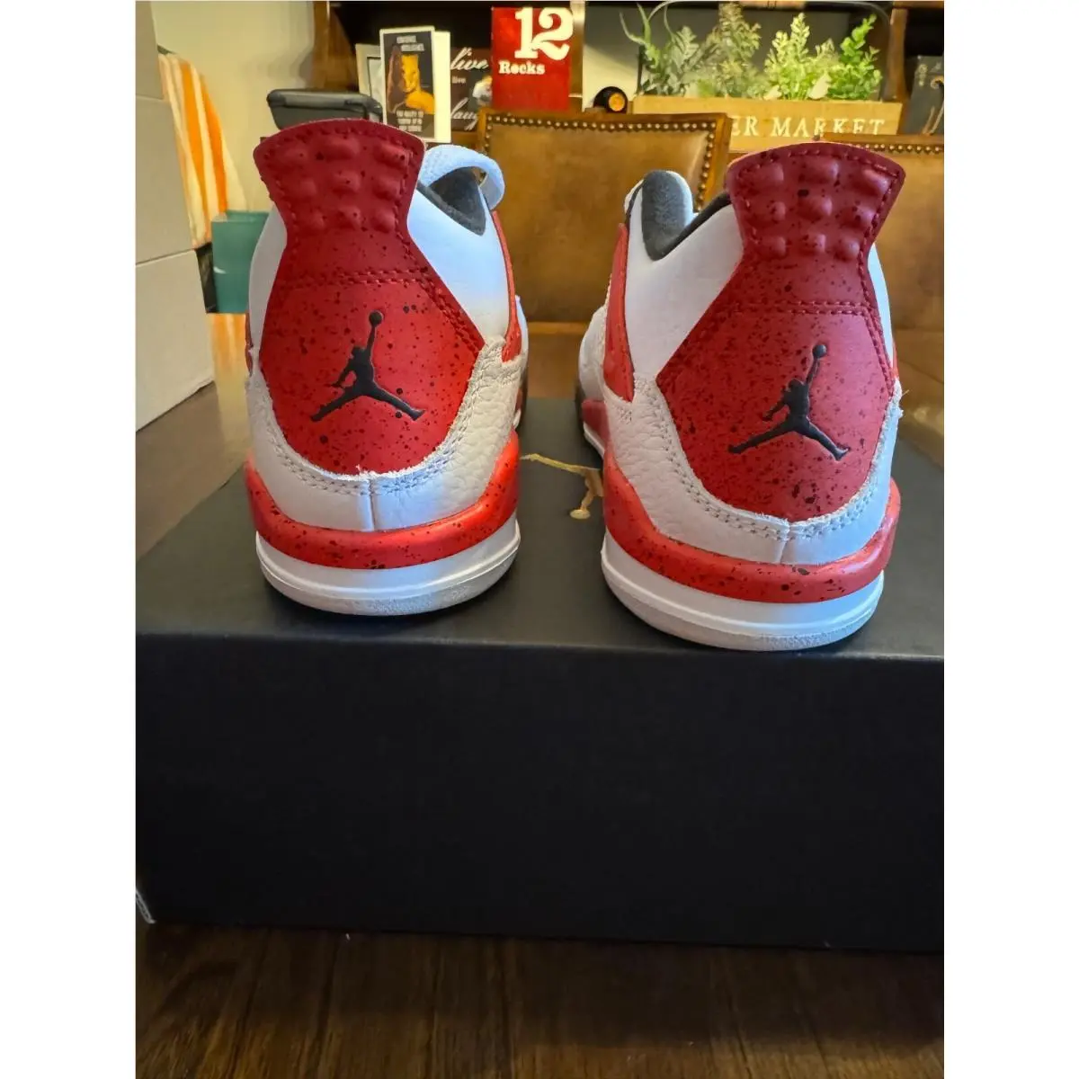 Nike shoes - Jordan 4 Retro - Retro - Red 1