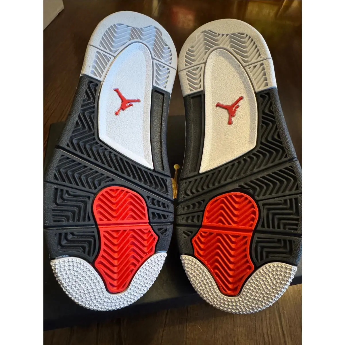 Nike shoes - Jordan 4 Retro - Retro - Red 6
