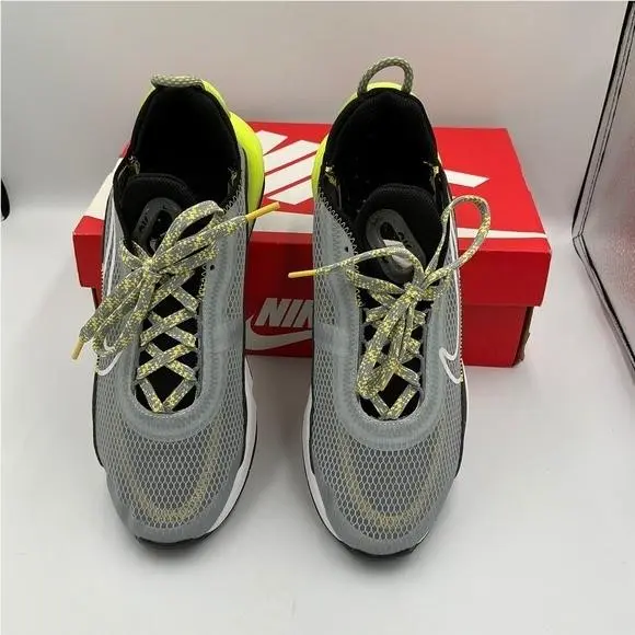 Nike shoes - Gray 4