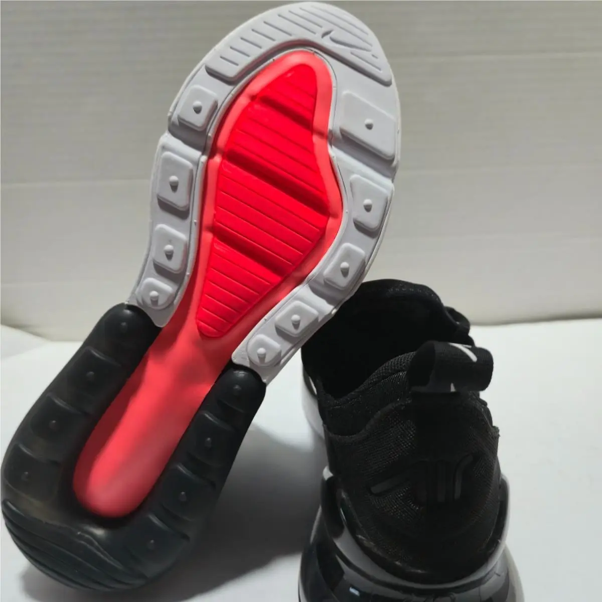 Nike shoes - Nike Air Max 270 - Air Max - Black 3