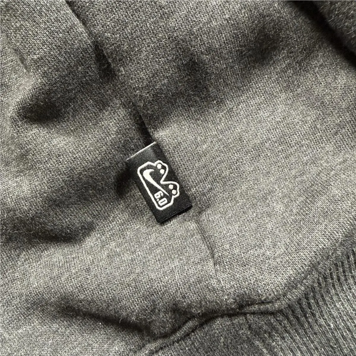 Nike clothing - Gray 4