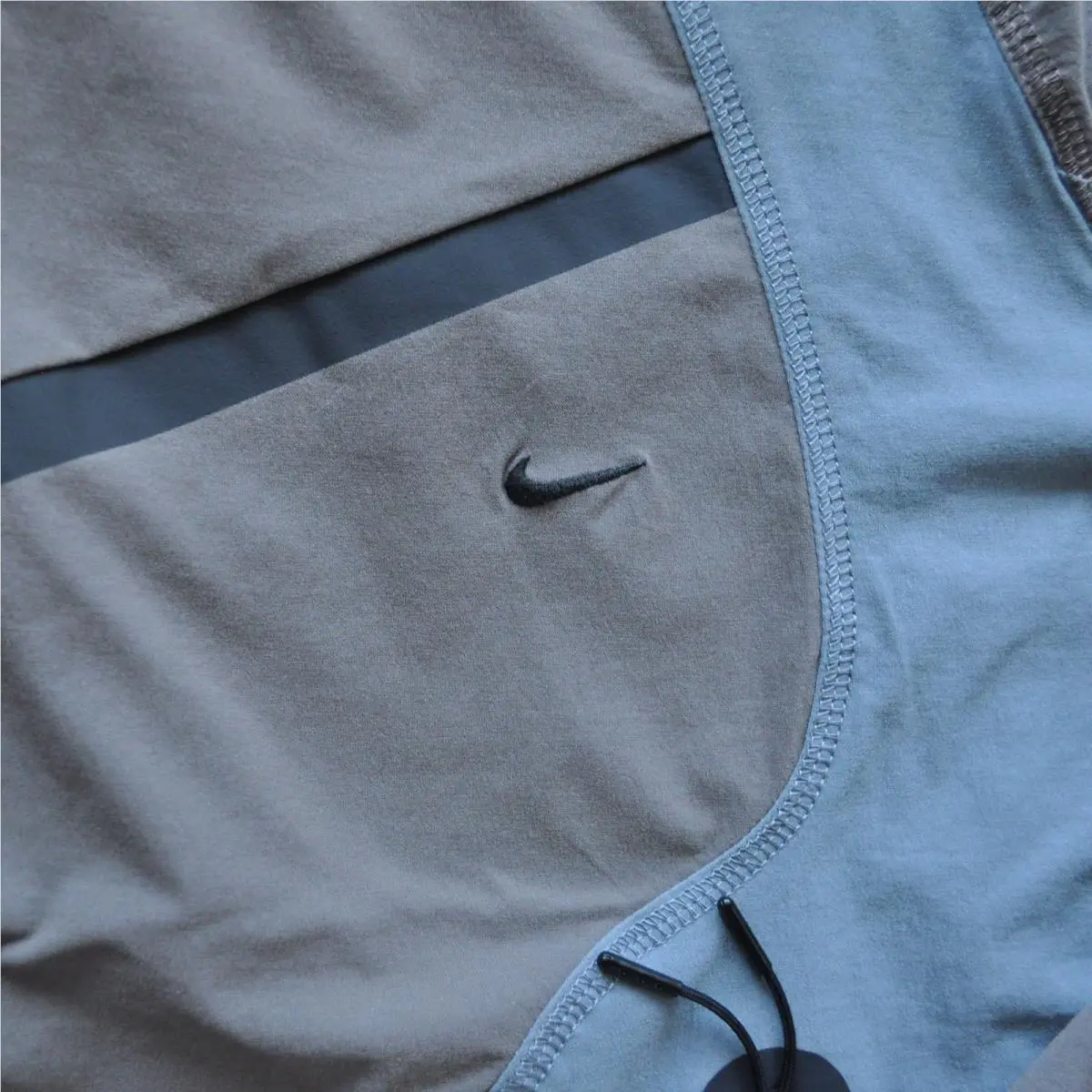 Nike clothing - Nike Tech Woven - Tech Woven - Green 1