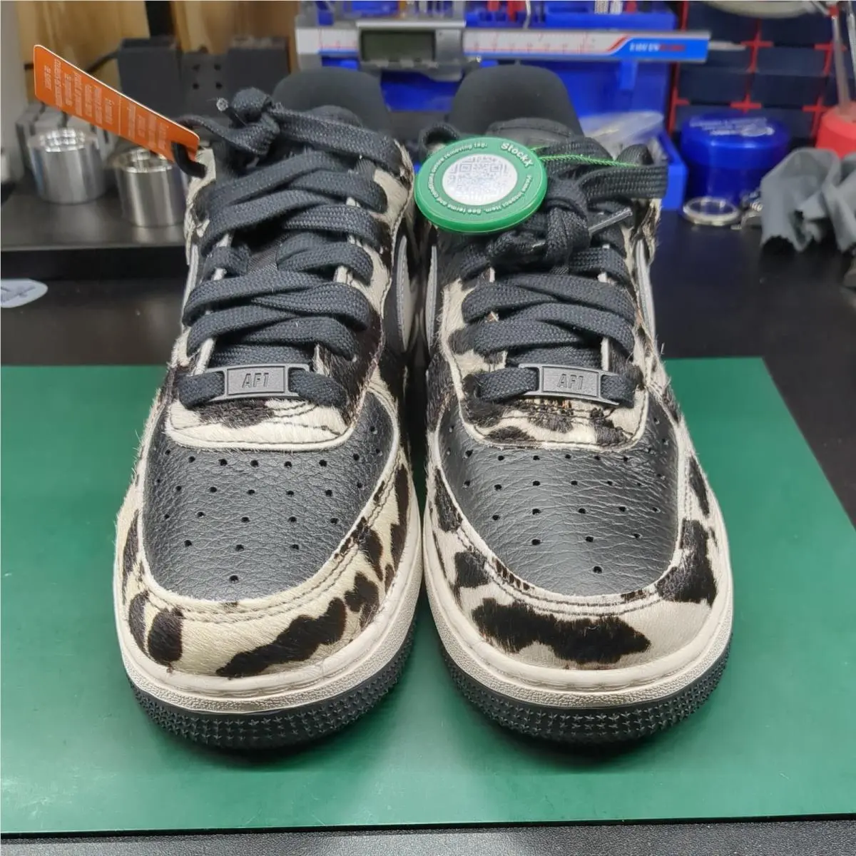 Nike shoes - Nike Air Force 1 - Air Force - IO0442-001 - Black 2