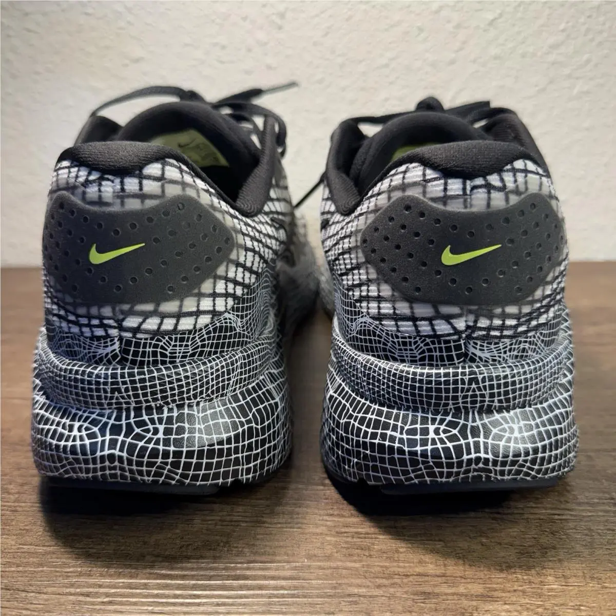 Nike shoes - Nike Structure - Structure - IQ0606 100 - Multicolor 8