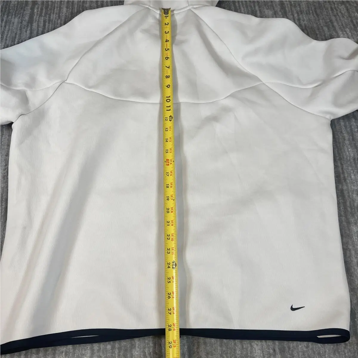 Nike clothing - White 8