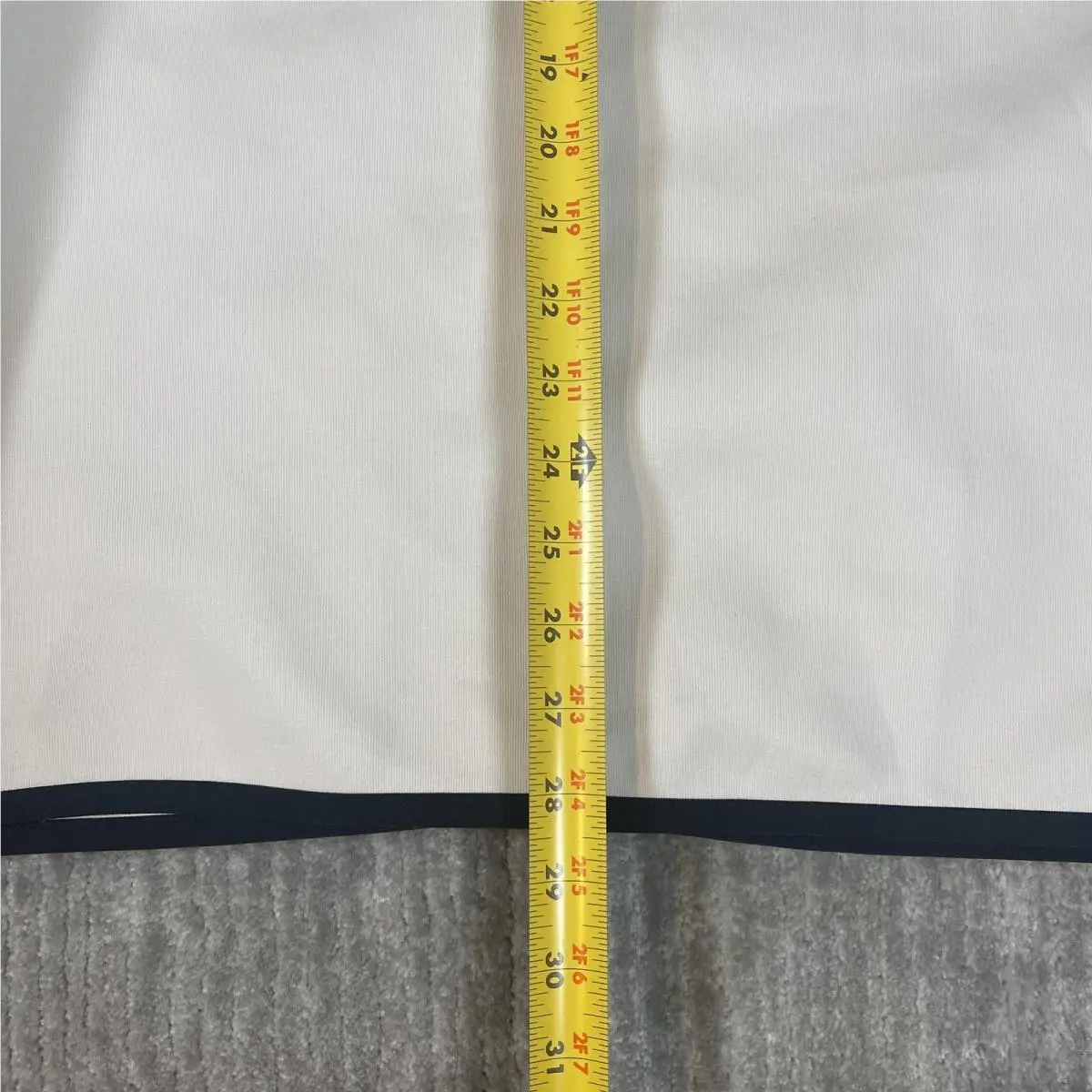 Nike clothing - White 9