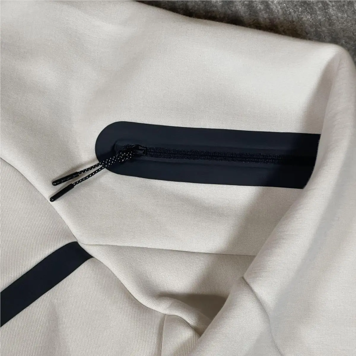 Nike clothing - White 1