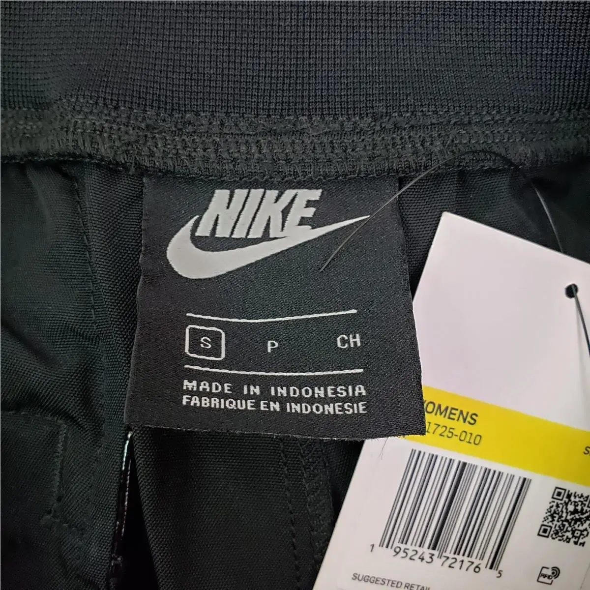 Nike clothing - Black 8