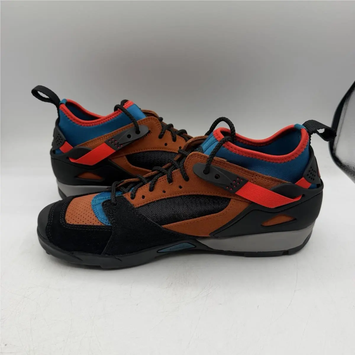 Nike shoes - Nike ACG - ACG - AR0479-005 - Brown, Manufacturer: Black, Habanero Red-Dark Russet 1