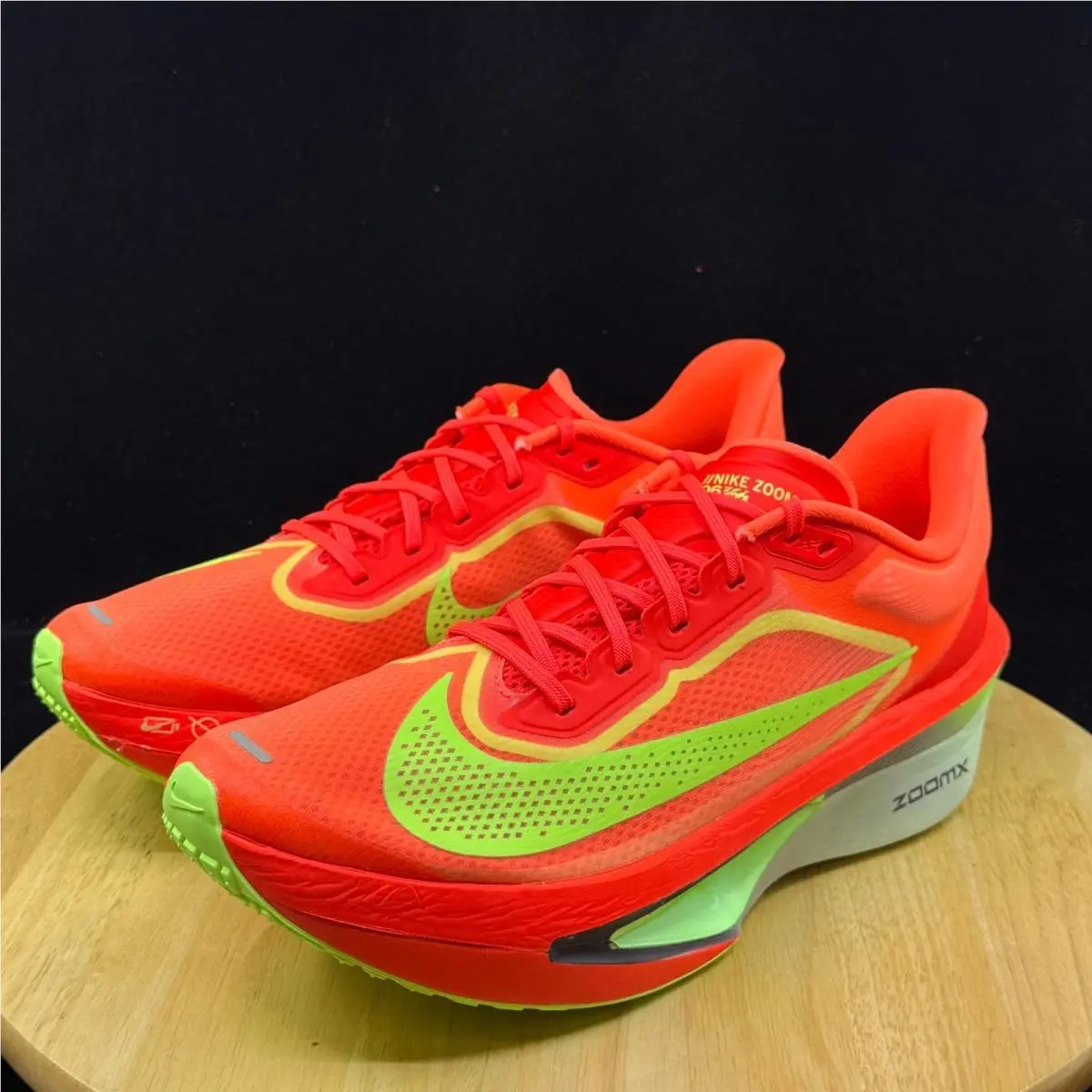 Nike shoes - Red 4