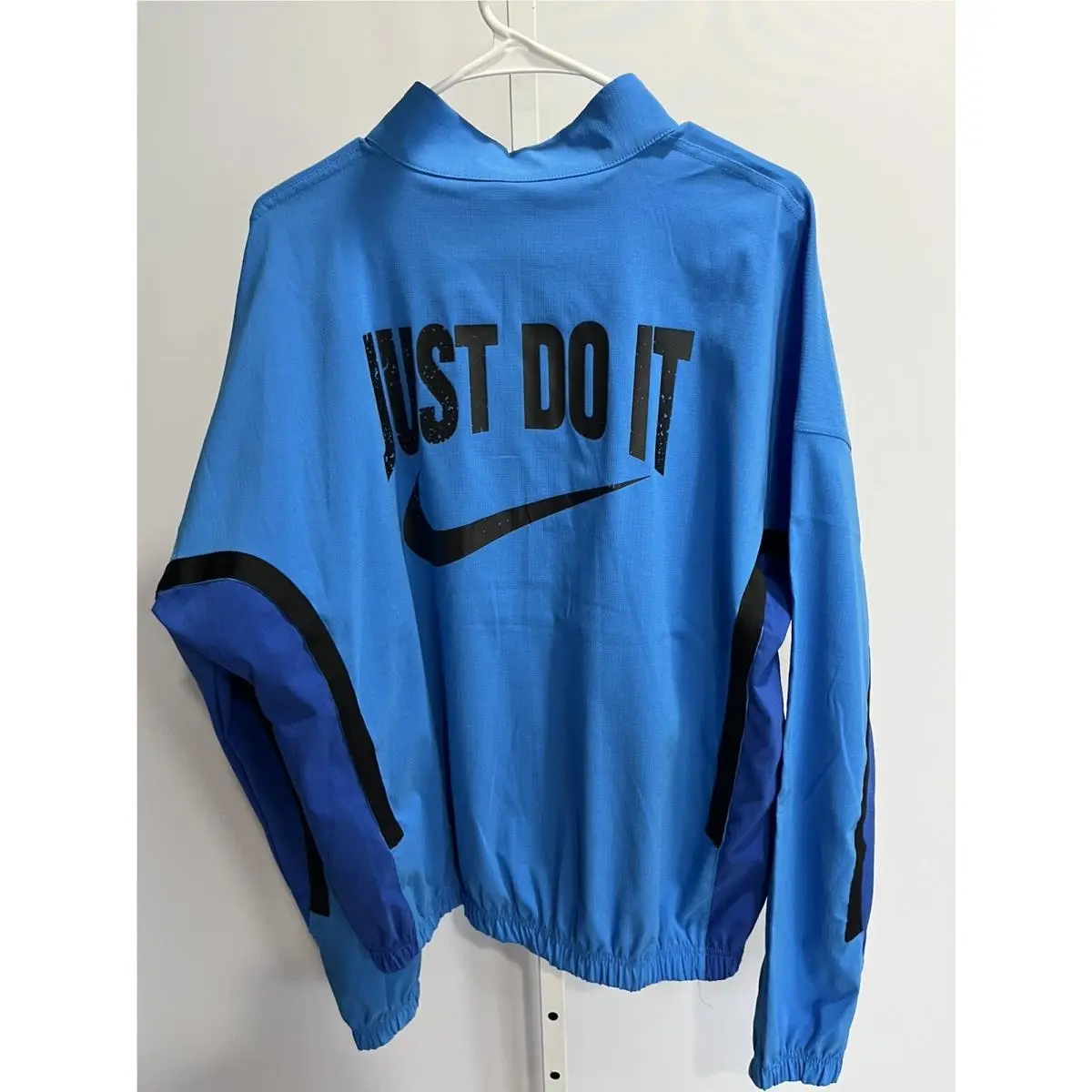 Nike clothing - Blue (UPC: 196153604391) 2