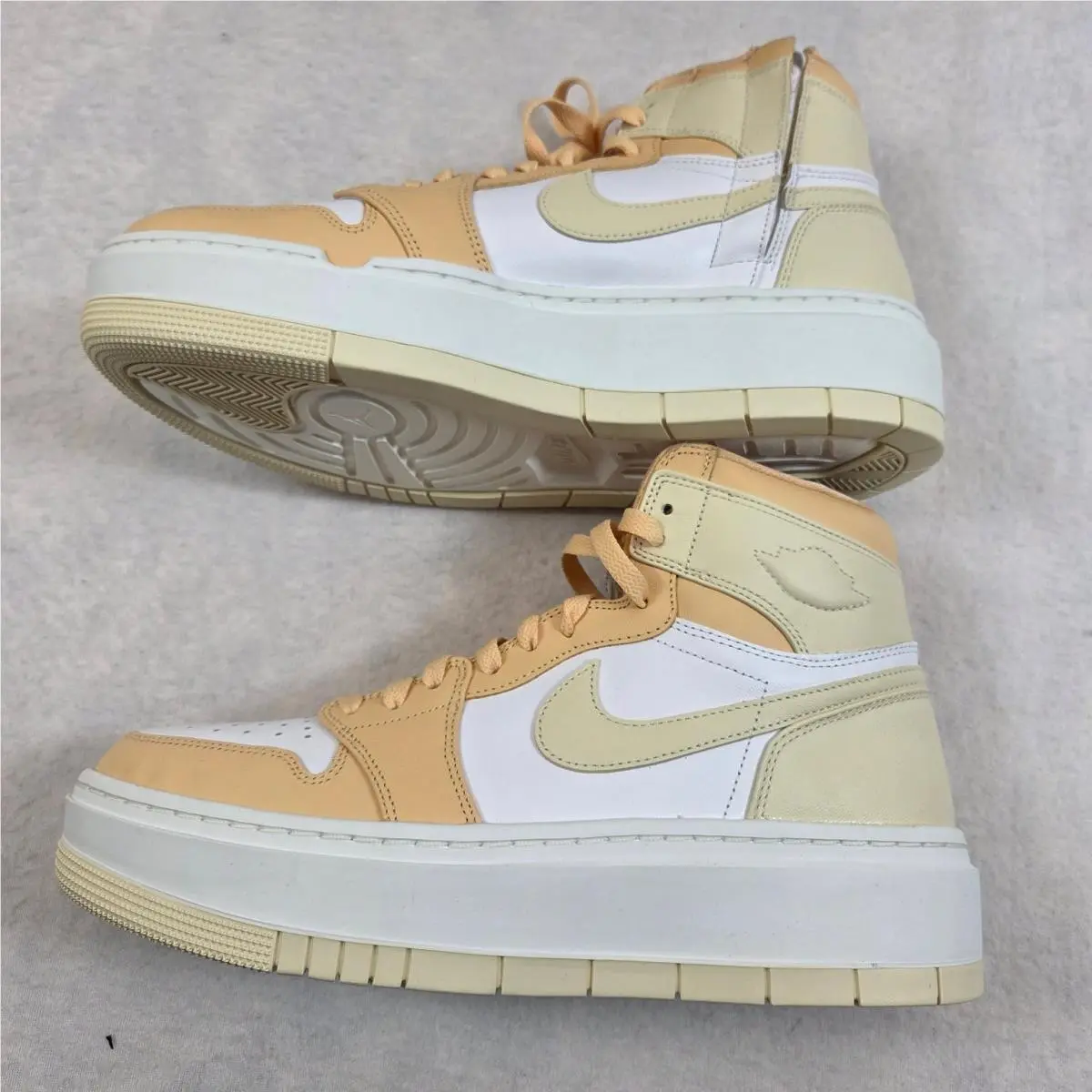 Nike shoes - Nike Wmns - Wmns - Celestial Gold Muslin White 0