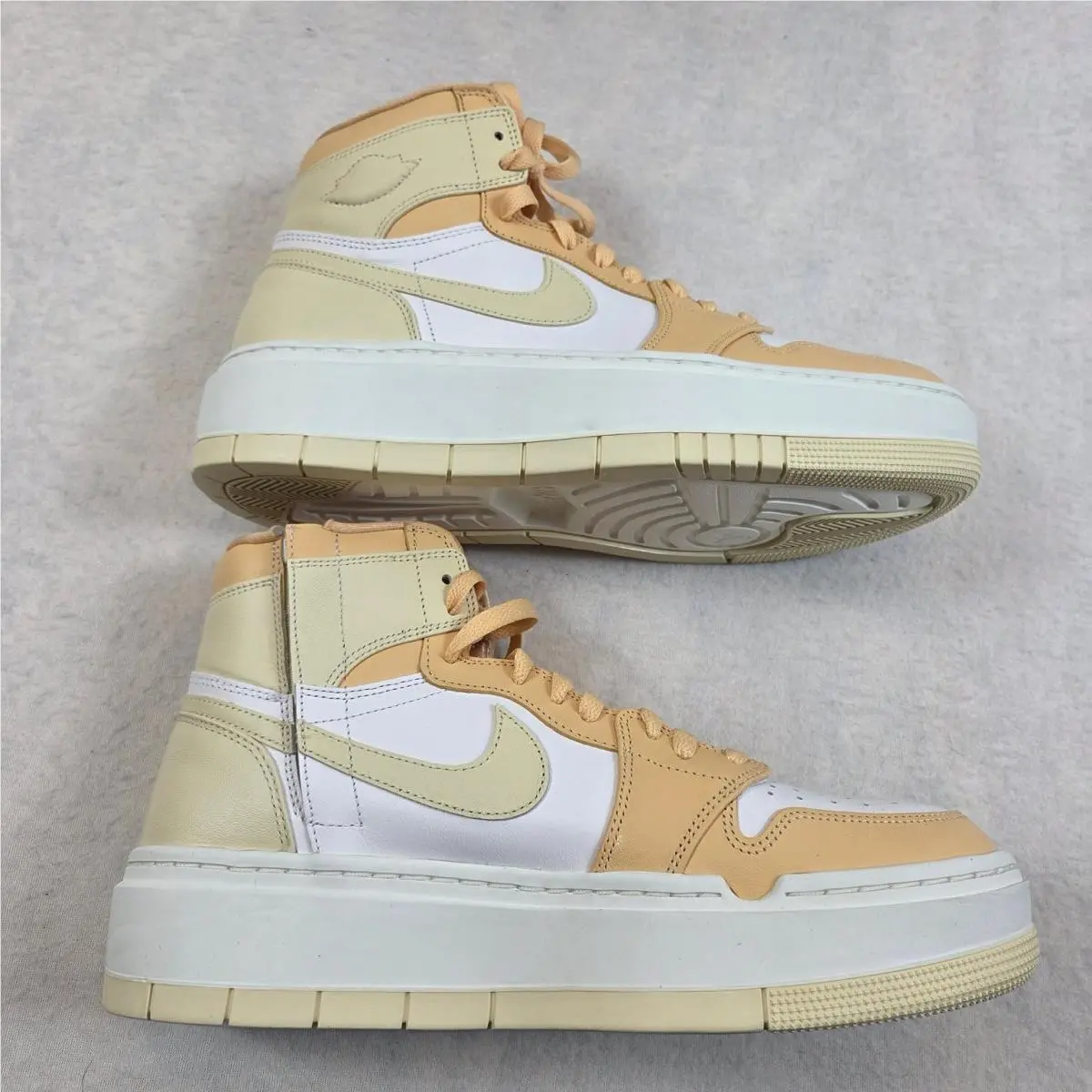Nike shoes - Nike Wmns - Wmns - Celestial Gold Muslin White 2