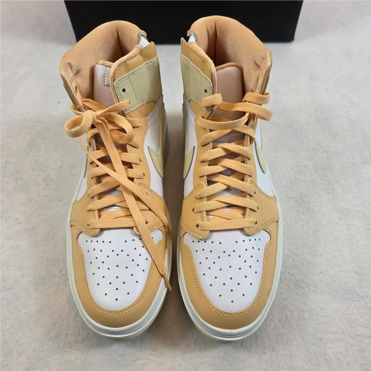 Nike shoes - Nike Wmns - Wmns - Celestial Gold Muslin White 4