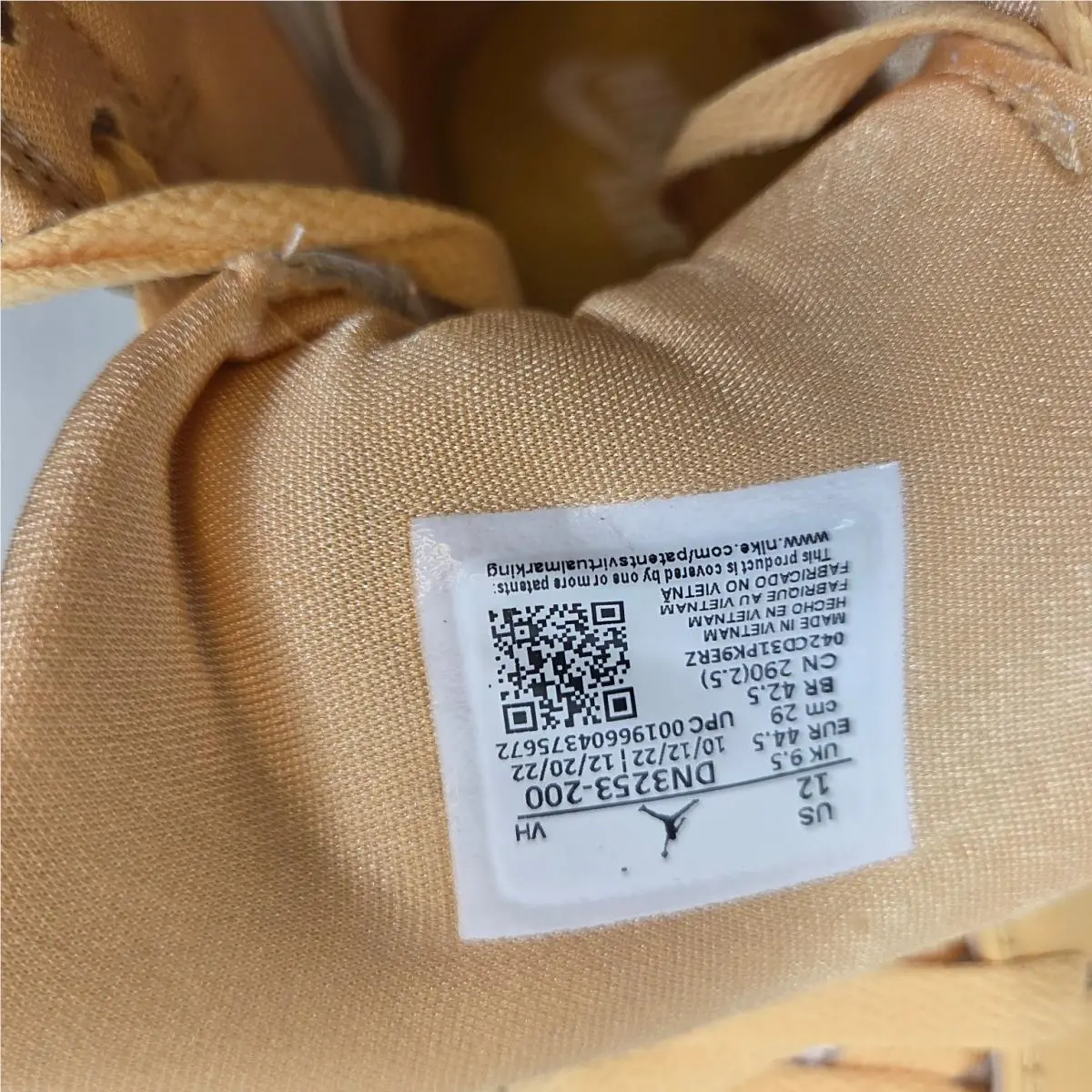 Nike shoes - Nike Wmns - Wmns - Celestial Gold Muslin White 6