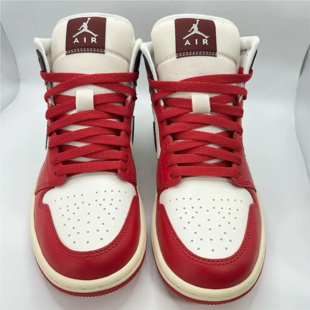 Nike shoes - Air Jordan 1 Mid SE (WMNS) - Red 2