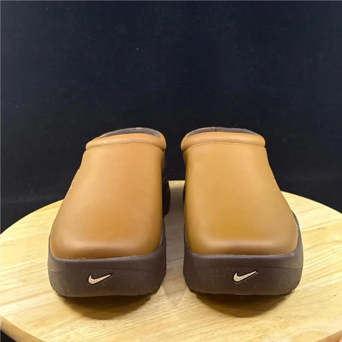 Nike shoes - Brown 1