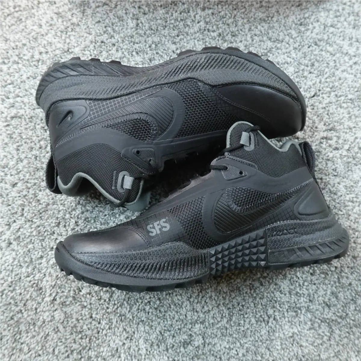 Nike shoes - Nike React SFB - React SFB - Black 1