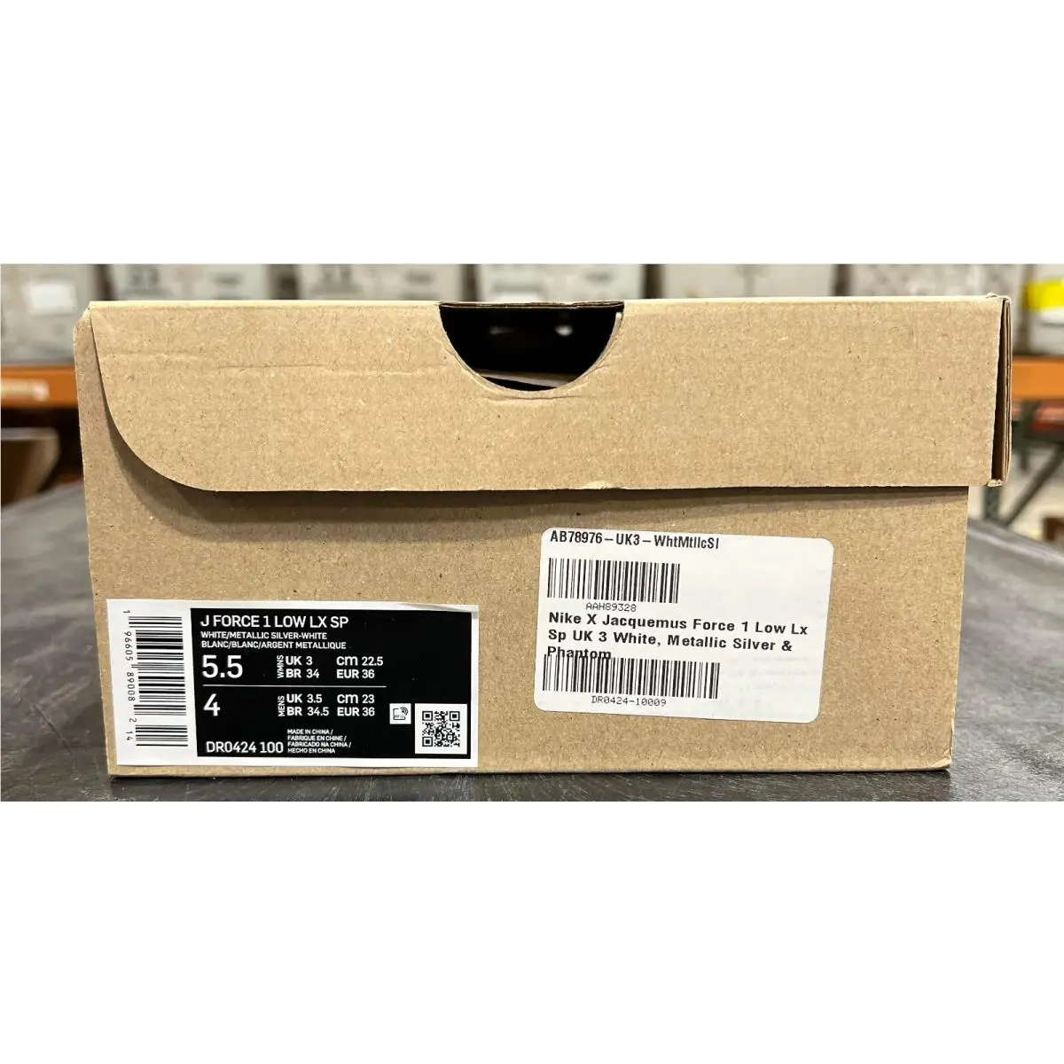 Nike shoes - White/Metallic Silver-White-Phantom (UPC: 196605890099) 3
