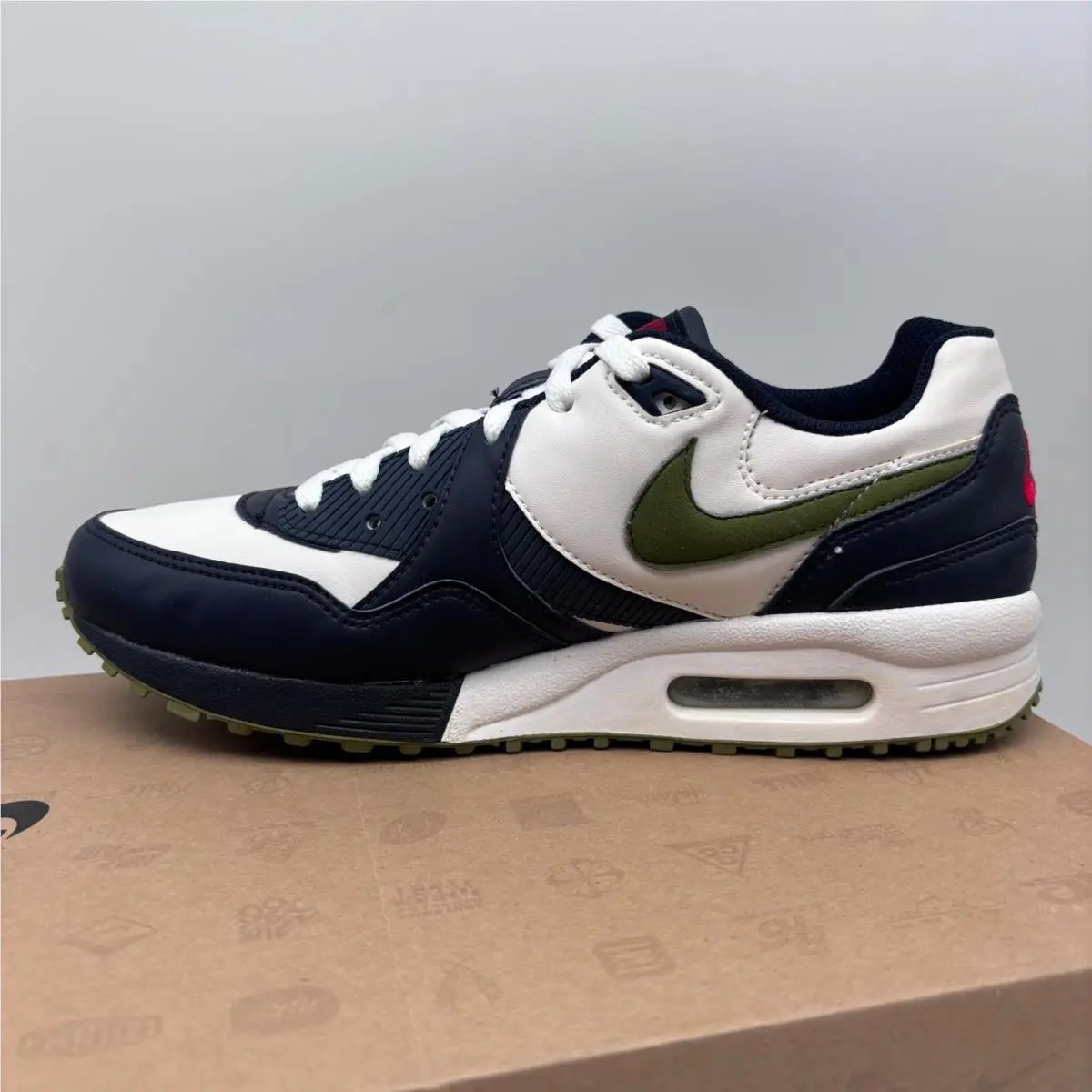 Nike shoes - White 6