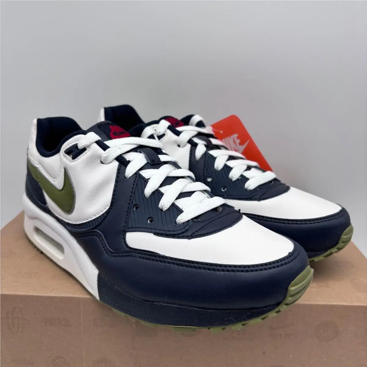 Nike shoes - White 0