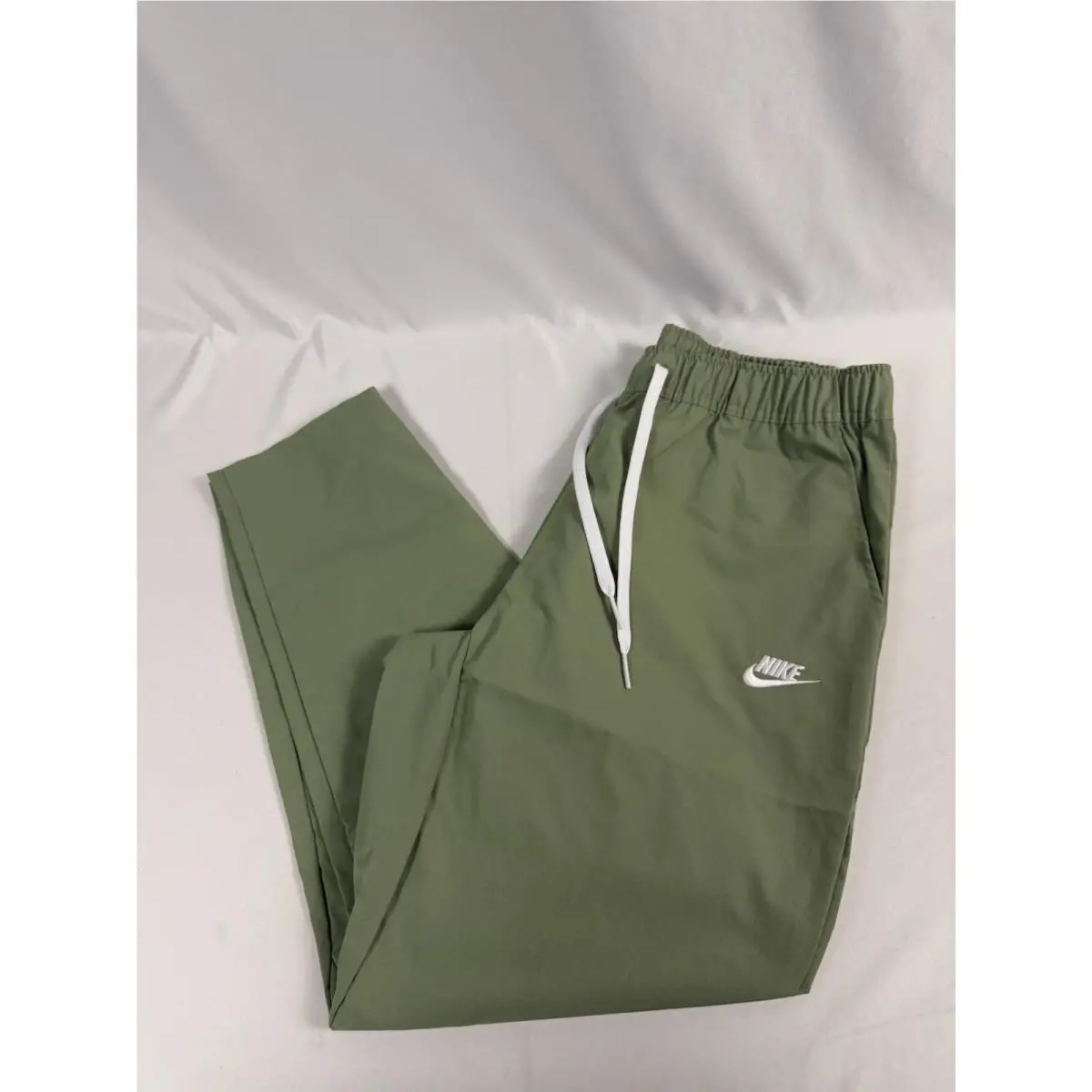 Nike Club Woven Tapered Leg Pants Green DX0623-386 Mens Size Large