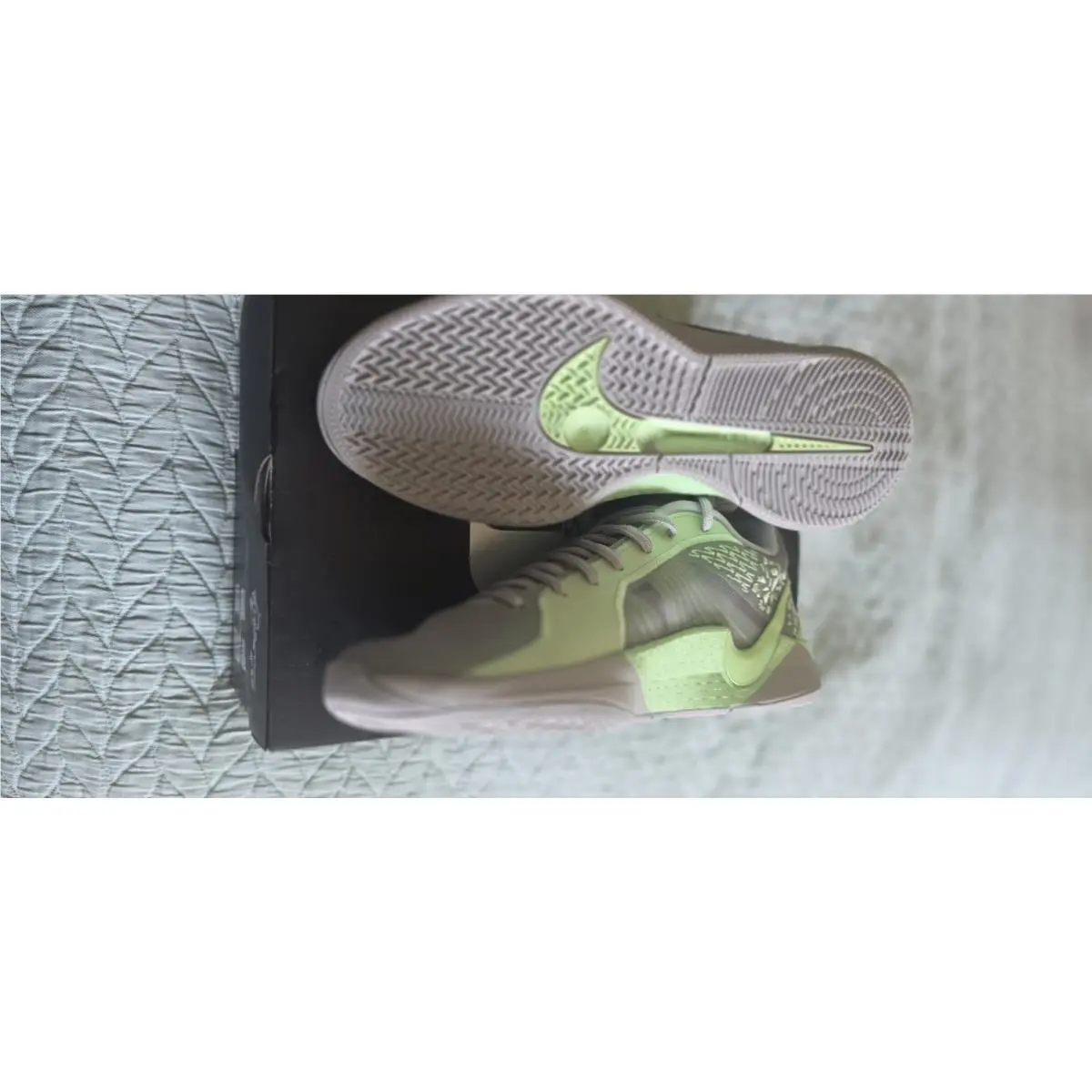 Nike shoes - Nike LT - Light Smoke Grey/Fresh Mint/Vapor Green (UPC: 197859251438) 3
