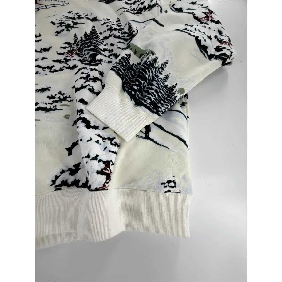 Nike clothing - White (UPC: 198483717093) 1