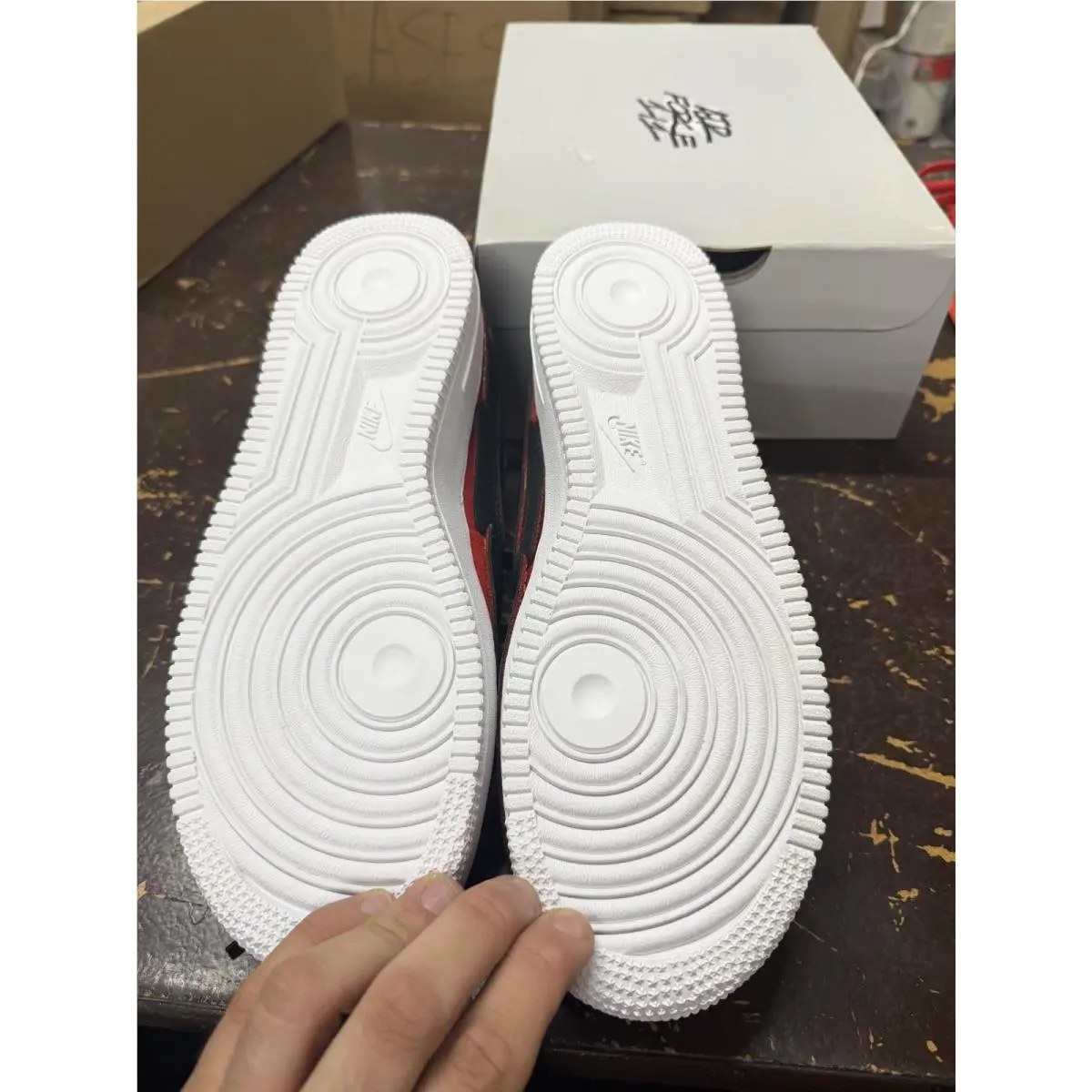 Nike shoes - Black 3